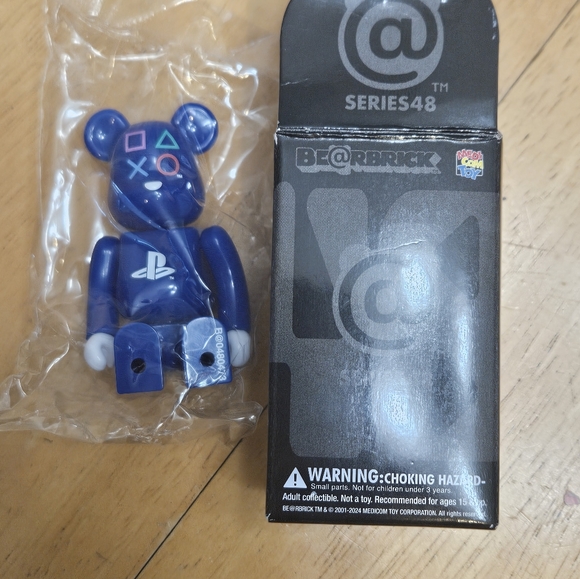 medicom Other - Bearbrick series 48, blue playstation